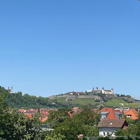 Apartmán Schoenes Mit Festungsblick - Free Parking - Würzburg