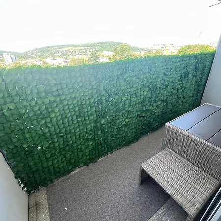 Schönes Mit Festungsblick - Free Parking -